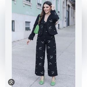 ZARA WOMAN SS22 BLACK STRUCTURED EMBROIDERED CARDIGAN JACKET_REF: 4786/044